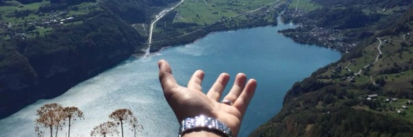 Ein unfreiwilliger Neuanfang. Von Afghanistan in die Schweiz. Bild zum Artikel.