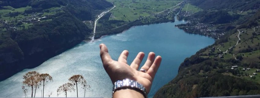 Ein unfreiwilliger Neuanfang. Von Afghanistan in die Schweiz. Bild zum Artikel.