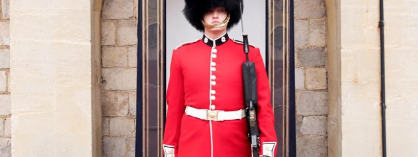 HeartSync - Über einen Seelsorgeansatz. Lieber Wächter. Bild eines britischen Grenadiers.